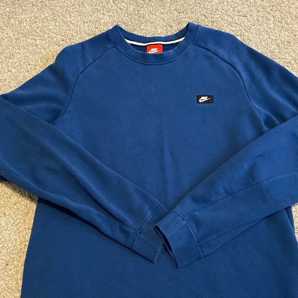 Nike Crew Neck - Picture 3 of 3